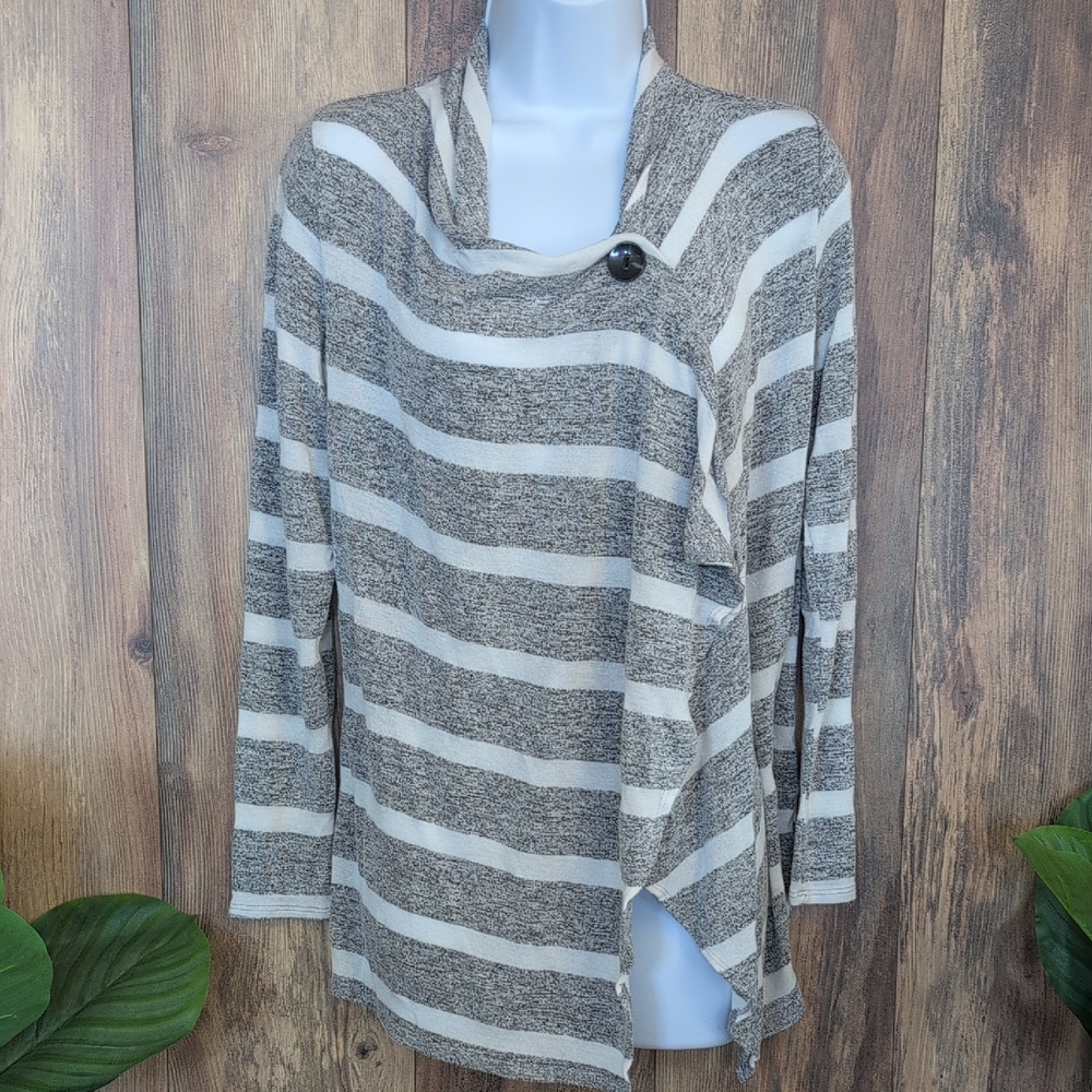 AB Studio One Button Striped Gray and White Women's Cardigan Sweater S    225C